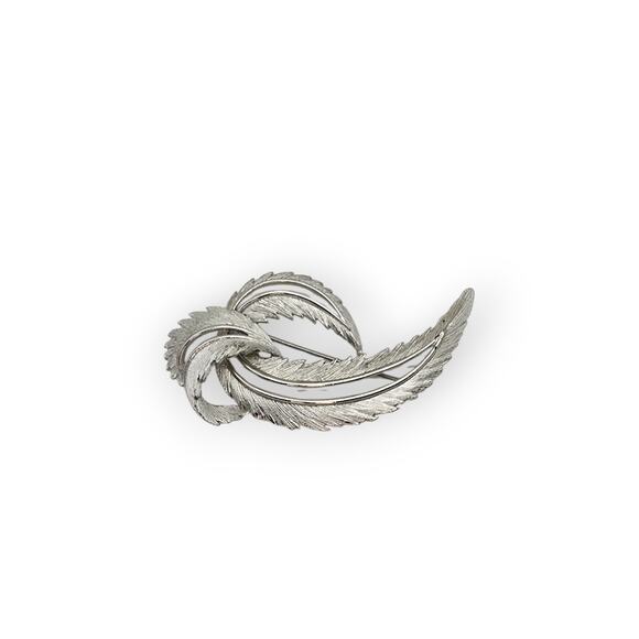 Leaf Swirl Silver Brooch Sarah Coventry– Vintage Mid Century Pin - Picture 4 of 7